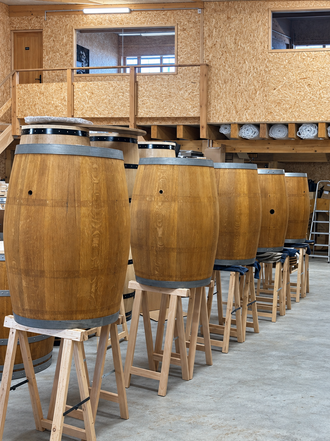Série de tonneaux préparés dans l’atelier français